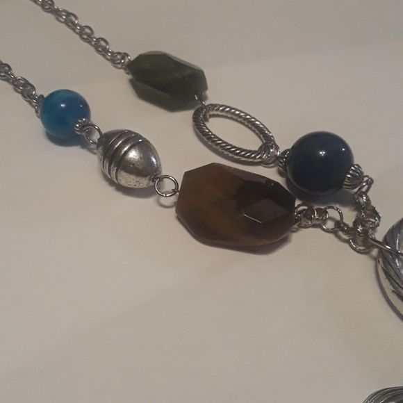 Beaded Silver Leaf Pendant Statement Necklace - Picture 10 of 10